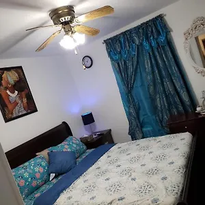 Comfortable Holiday Homestay New York